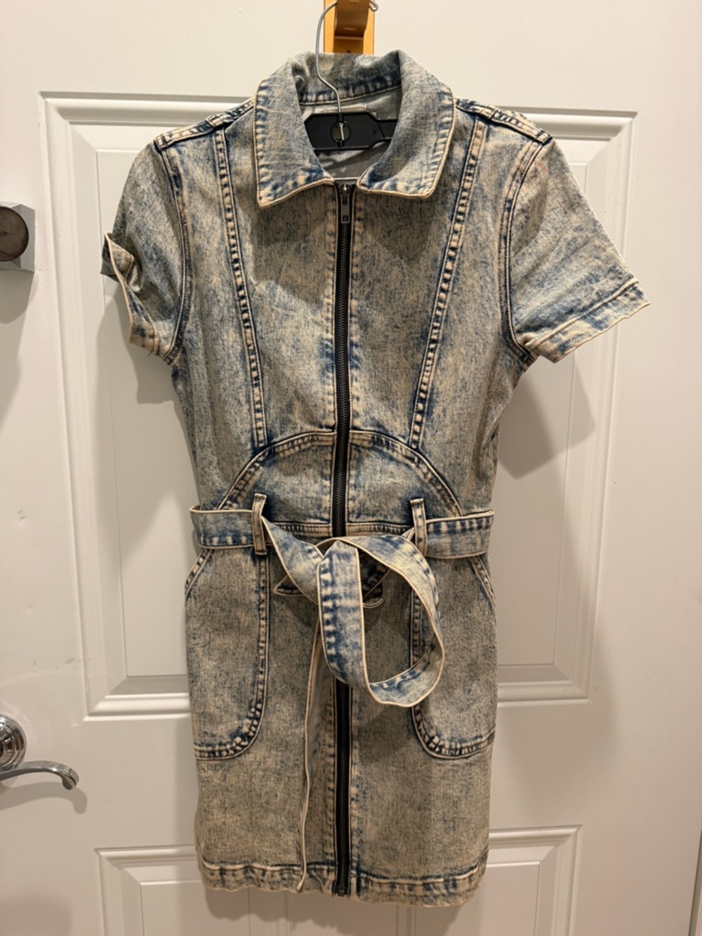 Alice + Olivia Gorgeous Zip-Up Mini Dress in a light wash denim - Picture 2 of 4